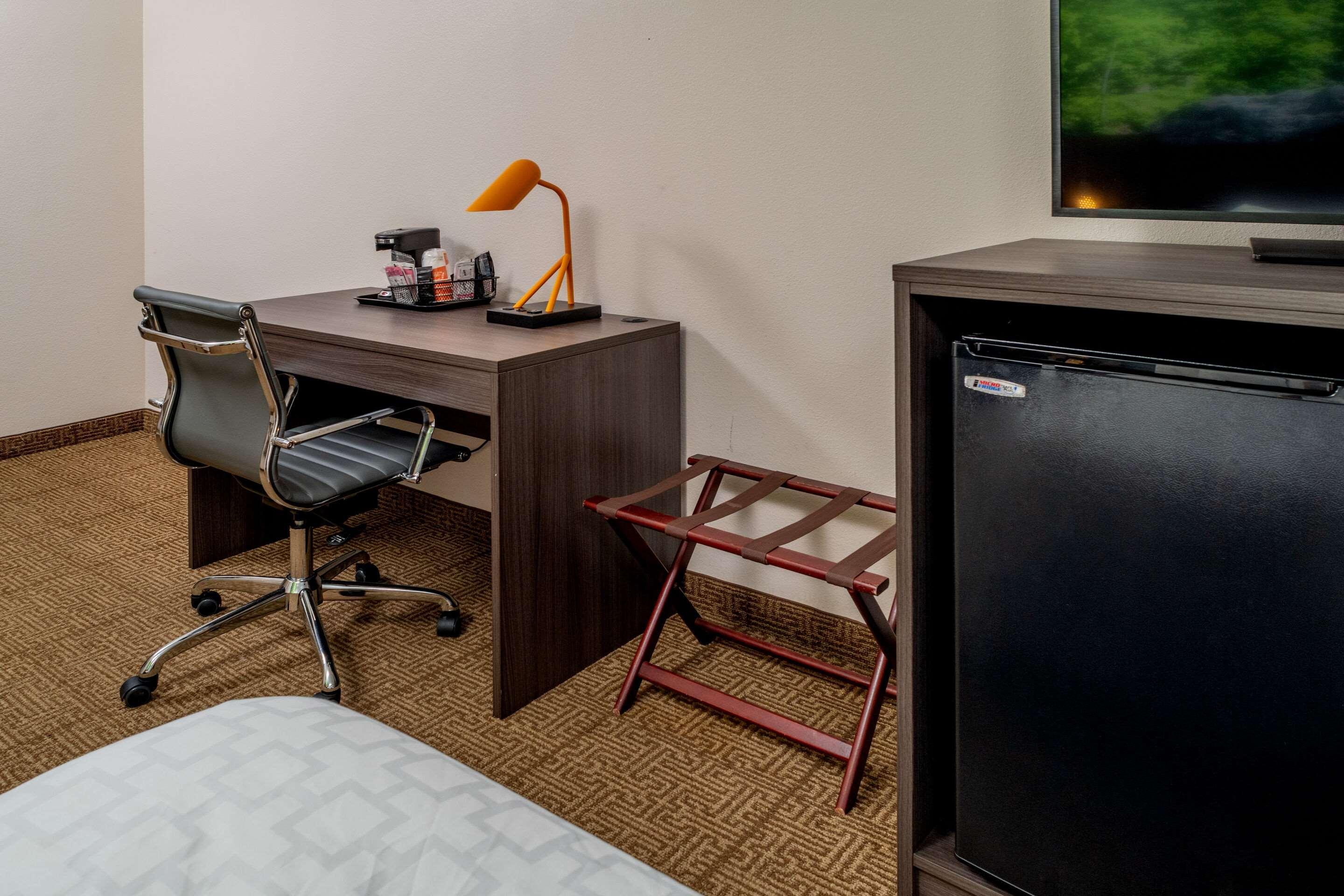 Hotel Clarion Pointe Beckley Esterno foto