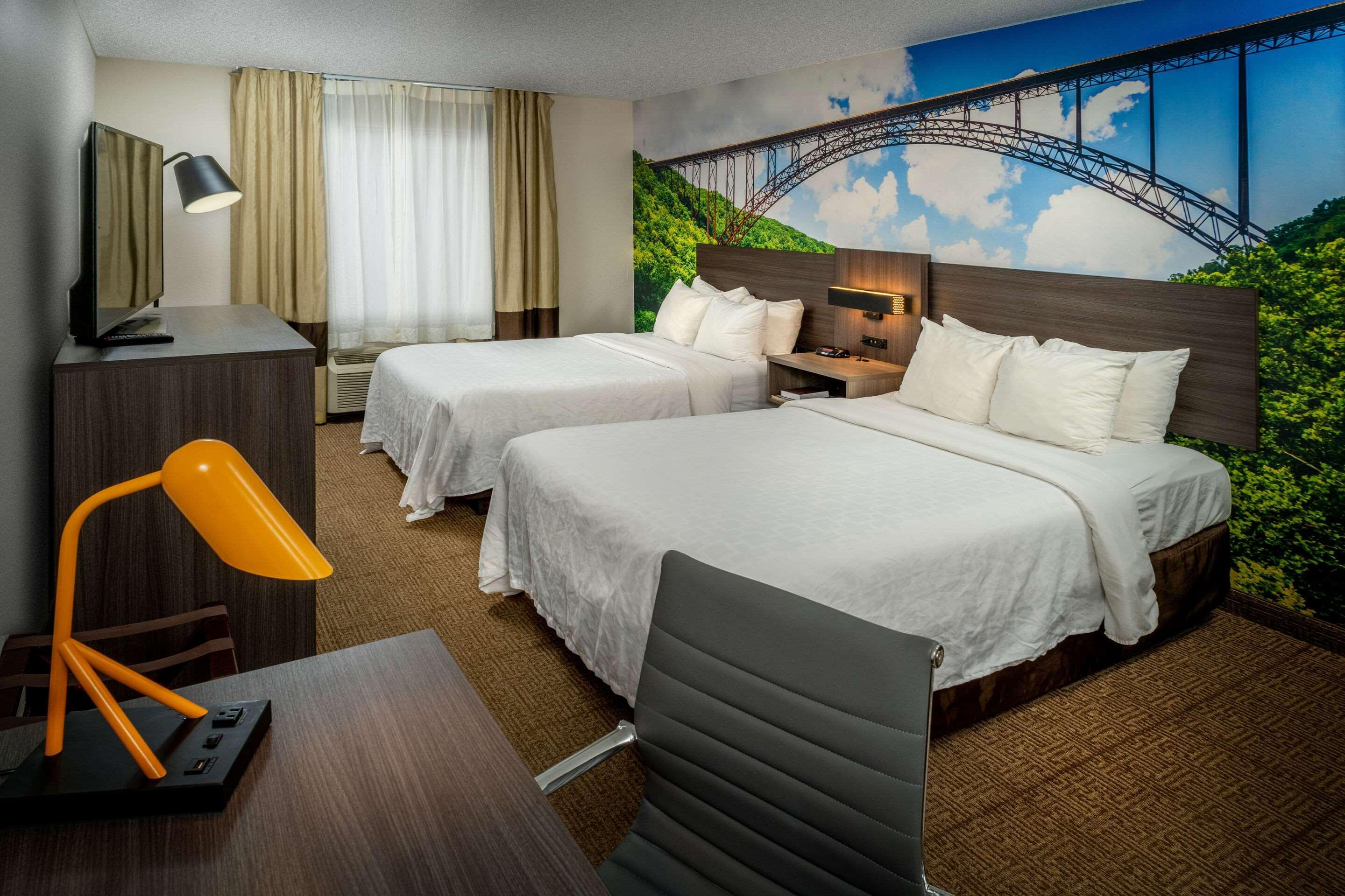 Hotel Clarion Pointe Beckley Esterno foto