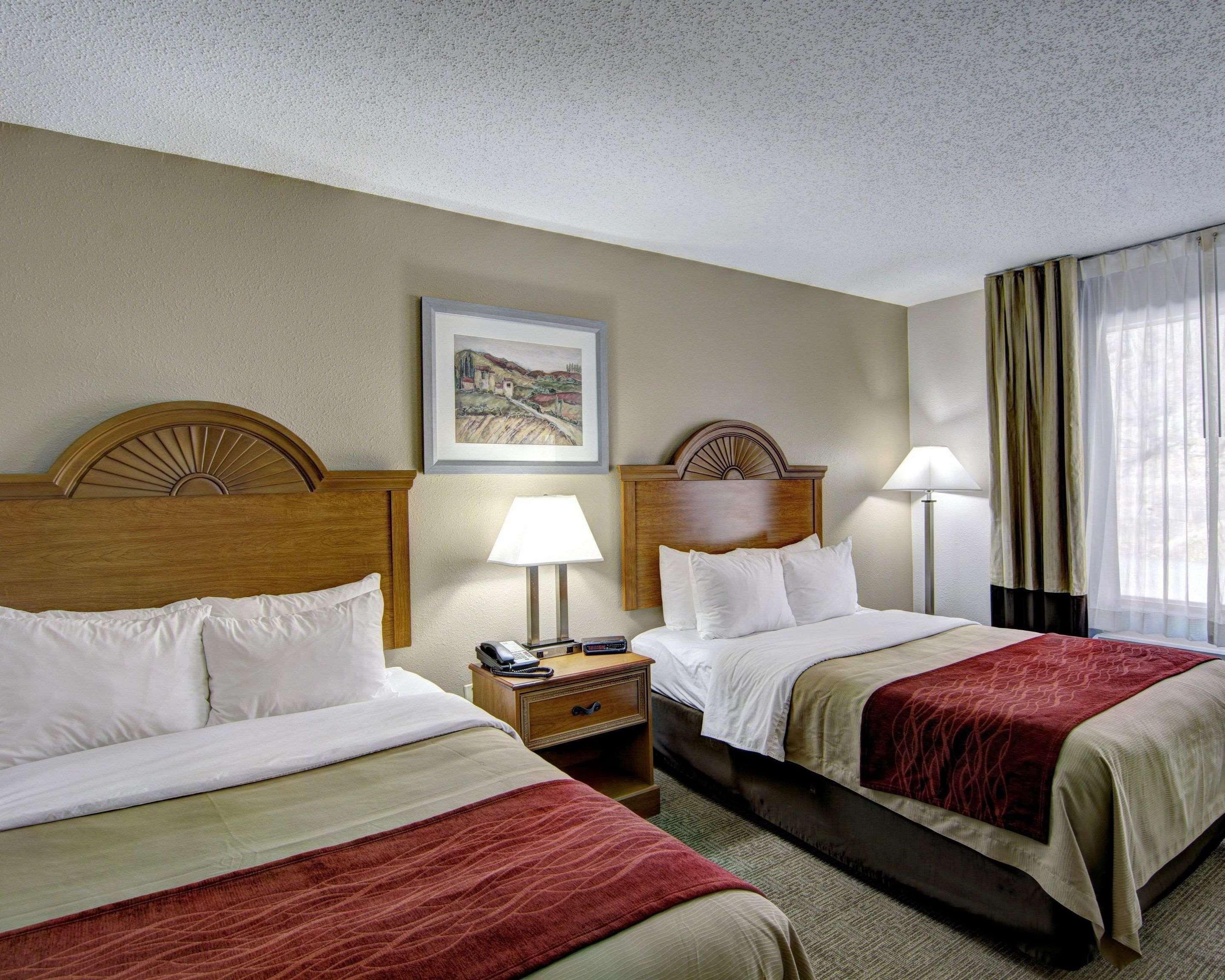 Hotel Clarion Pointe Beckley Esterno foto