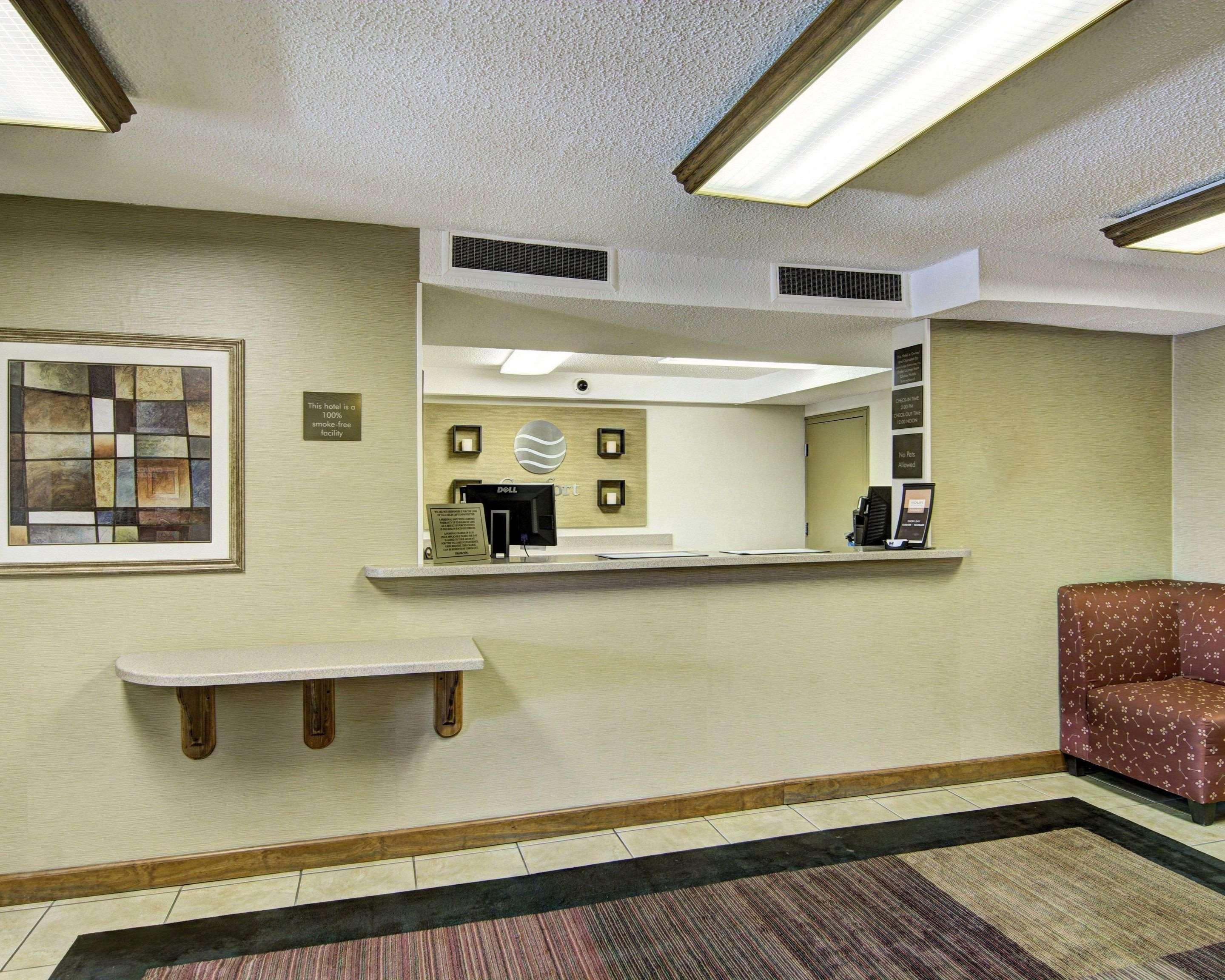 Hotel Clarion Pointe Beckley Esterno foto