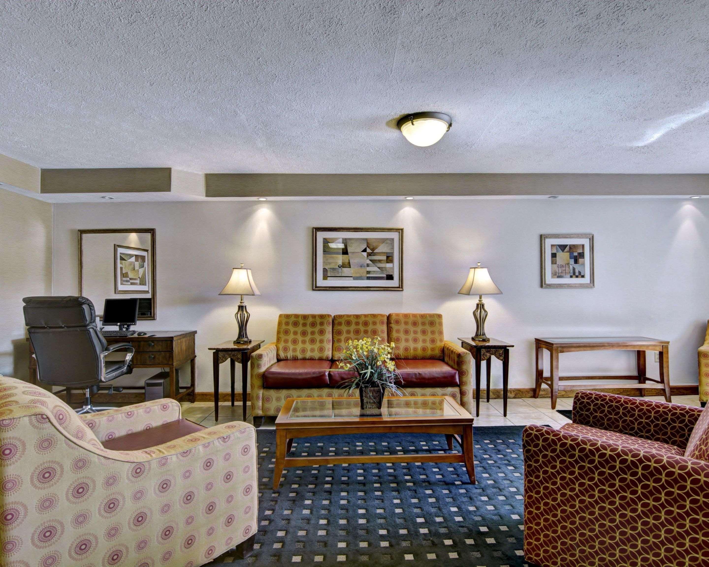 Hotel Clarion Pointe Beckley Esterno foto