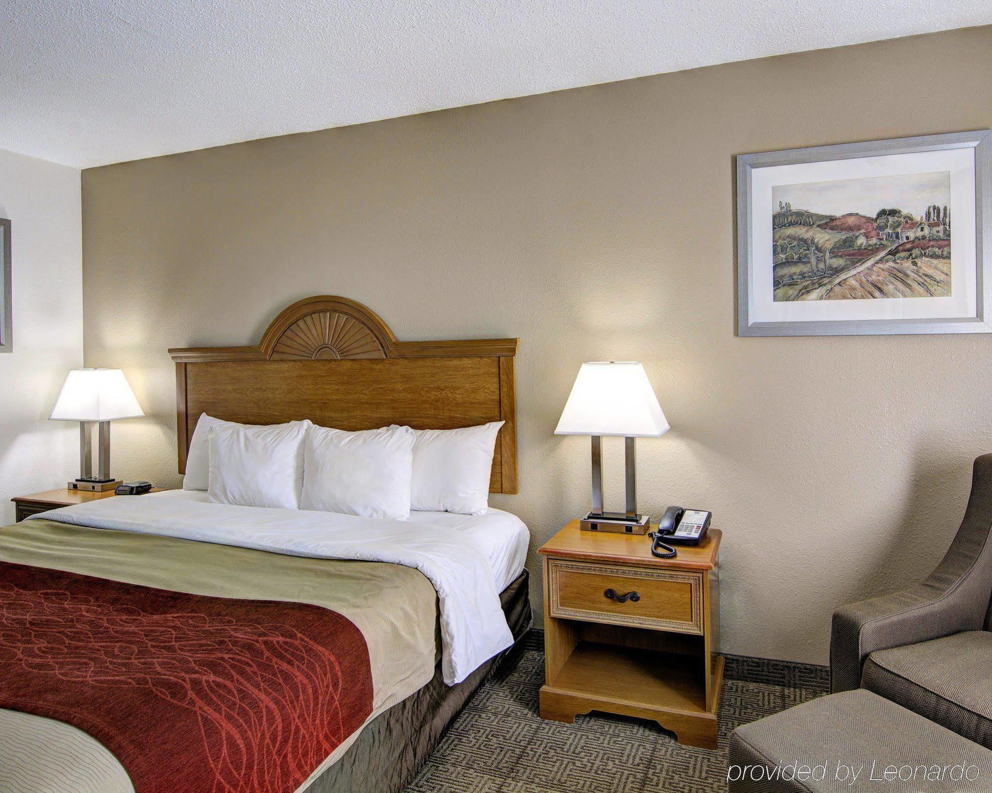 Hotel Clarion Pointe Beckley Esterno foto